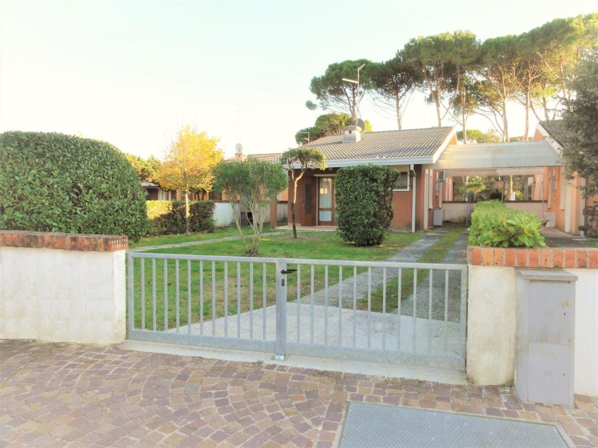Villa Agavi 3 Bibione Bagian luar foto